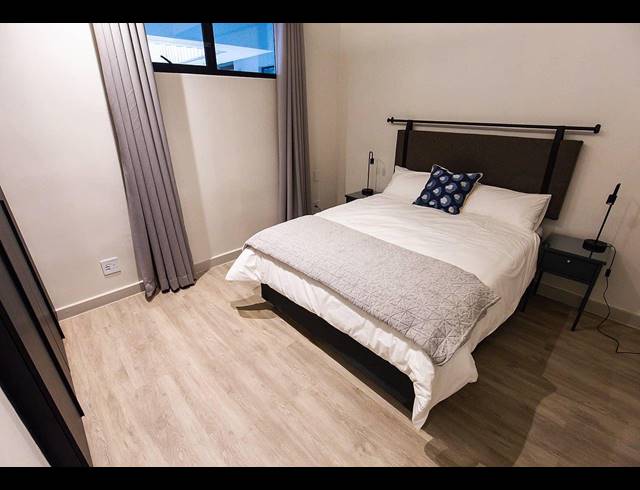 2 BEDROOM APARTMENT FOR SALE IN SANDTON CENTRAL